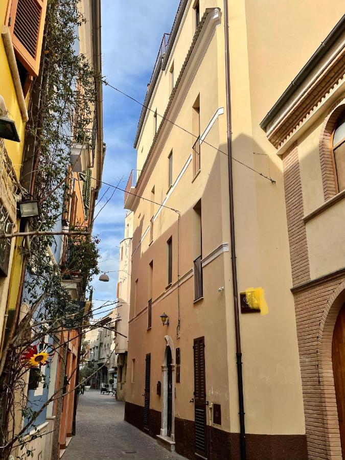 Hotel Mario Al Borgo San Benedetto del Tronto Exterior foto