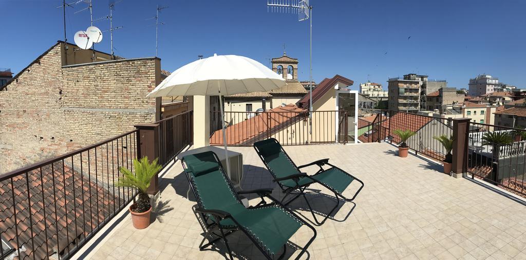 Hotel Mario Al Borgo San Benedetto del Tronto Exterior foto